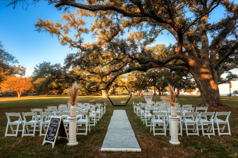 Beach Weddings in Mississippi